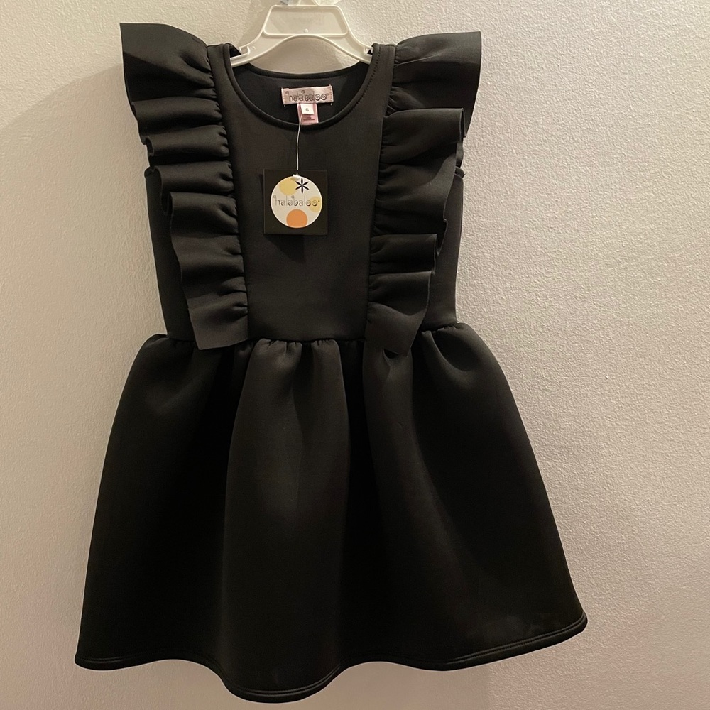 Halabaloo Little Girls Ruffled Party Dress NWT.